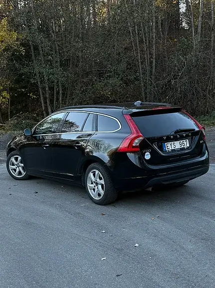 Volvo V60 2011 photo 3