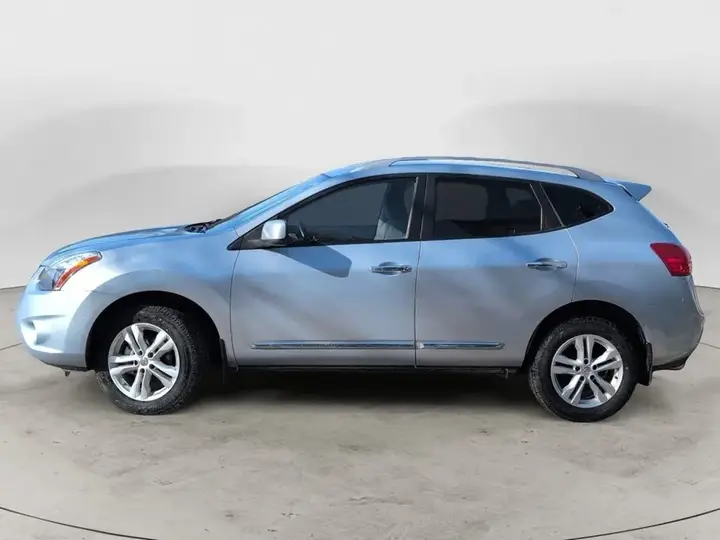 Nissan Rogue 2012 photo 3