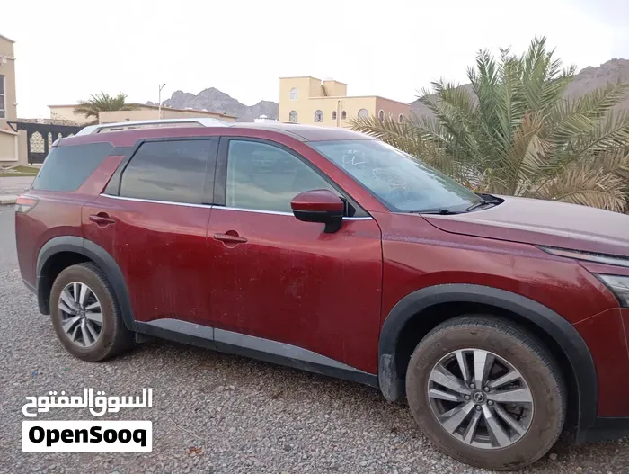 Nissan Pathfinder 2024 photo 2