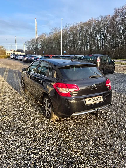 Citroen C4 2014 photo 3