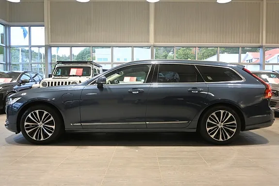 Volvo V90 2024 photo 2