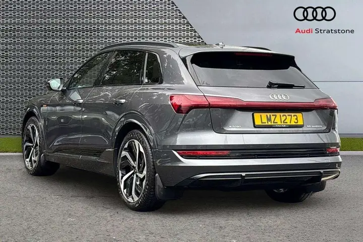 Audi E-Tron 2022 photo 3