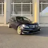 Mercedes-Benz C-Class 2011 photo 4