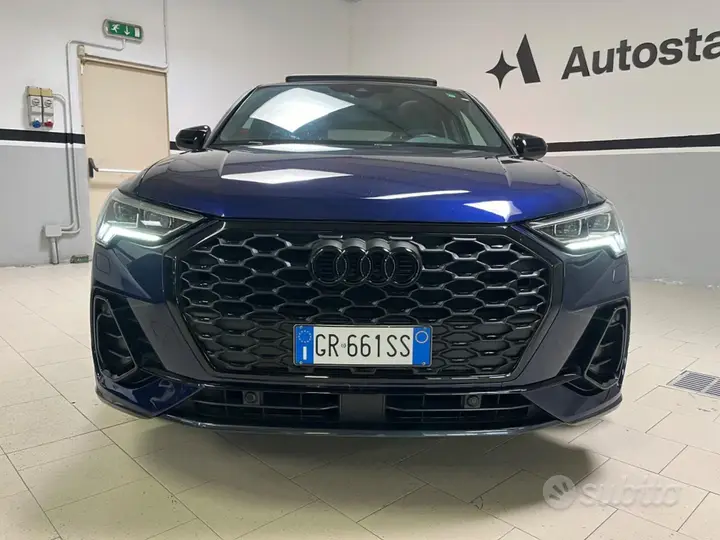 Audi Q3 2023 photo 2