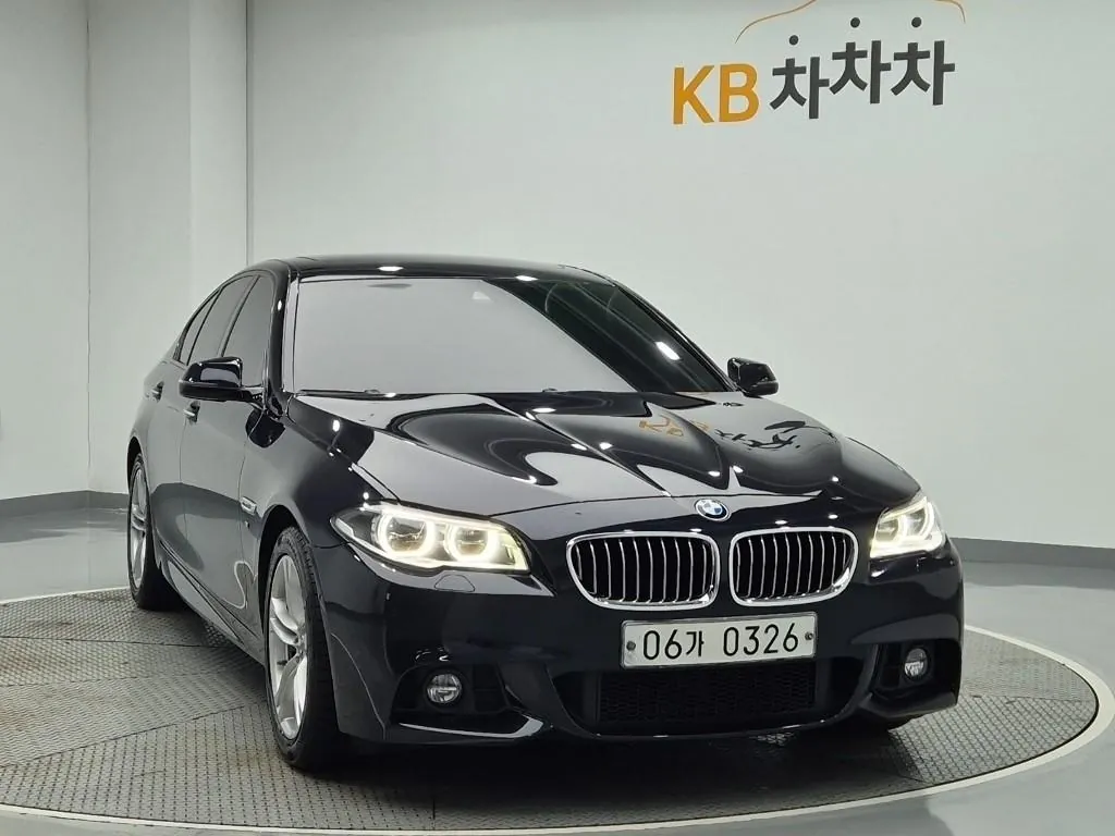 BMW 5 Series 2016 photo 4