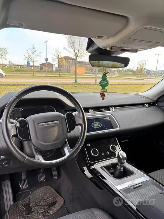 Land Rover Range Rover Evoque 2020 photo 5