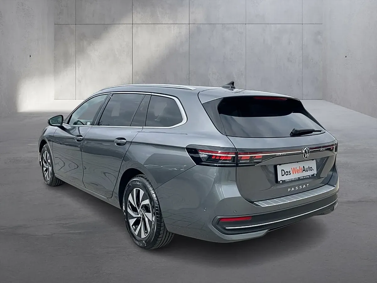 Volkswagen Passat 2025 photo 3