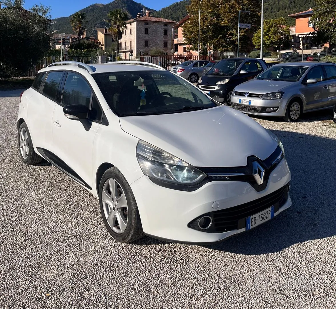 Renault Clio 2014 photo 5