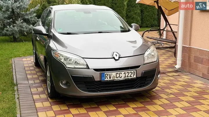 Renault Megane 2009 photo 5