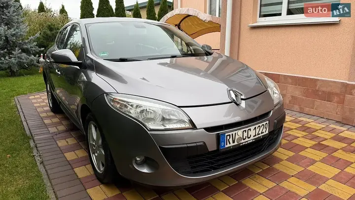 Renault Megane 2009 photo 3