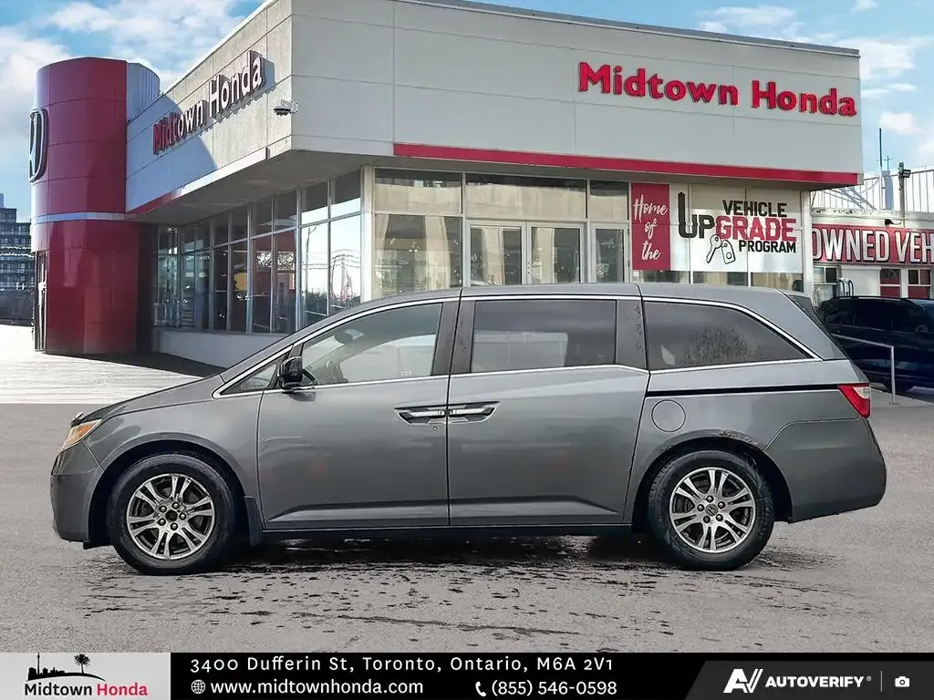 Honda Odyssey 2011 photo 3