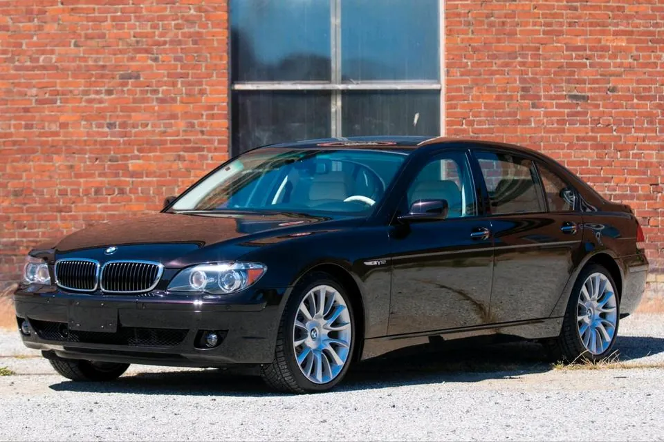 BMW E66