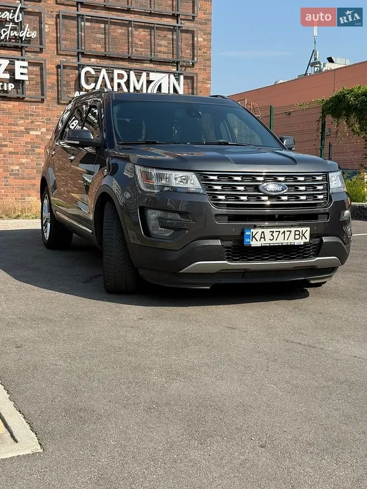 Ford Explorer 2017 photo 2
