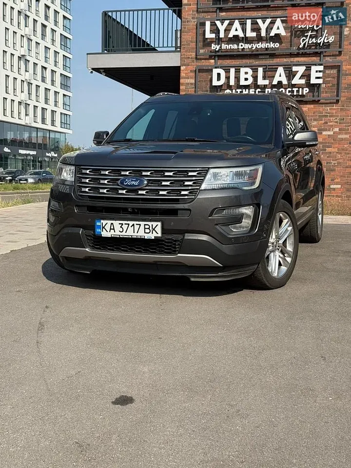 Ford Explorer 2017 photo 4