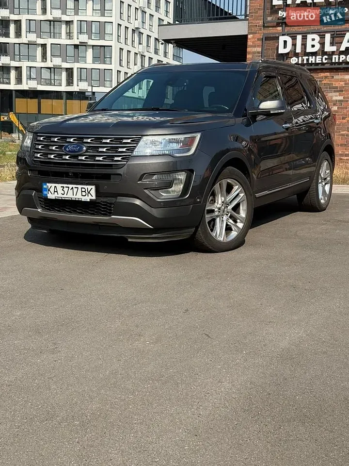 Ford Explorer 2017 photo 3