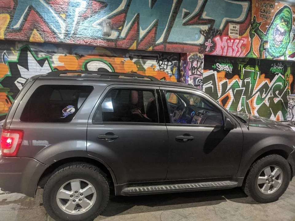 Ford Escape 2009 photo 3