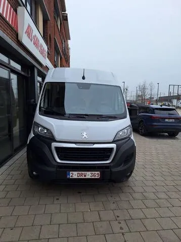 Peugeot Boxer 2023 photo 2