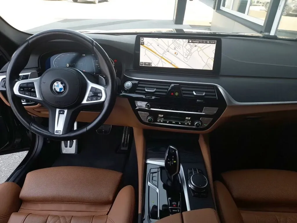 BMW 5 Series 2022 photo 3