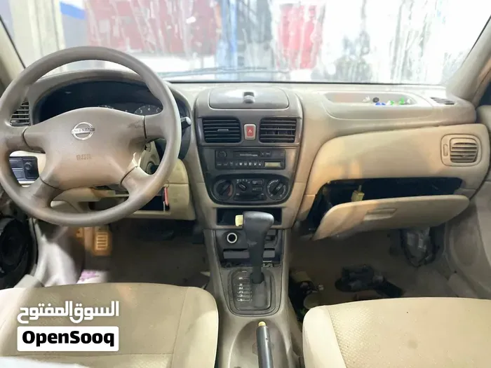 Nissan Sunny 2003 photo 4