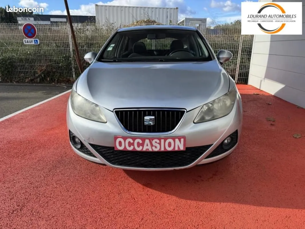 Seat Ibiza 2010 photo 3