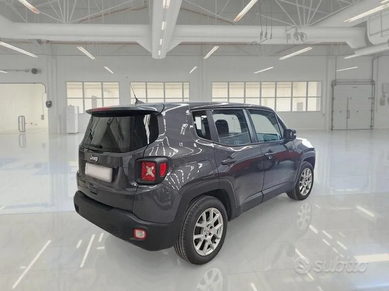 Jeep Renegade 2023 photo 4