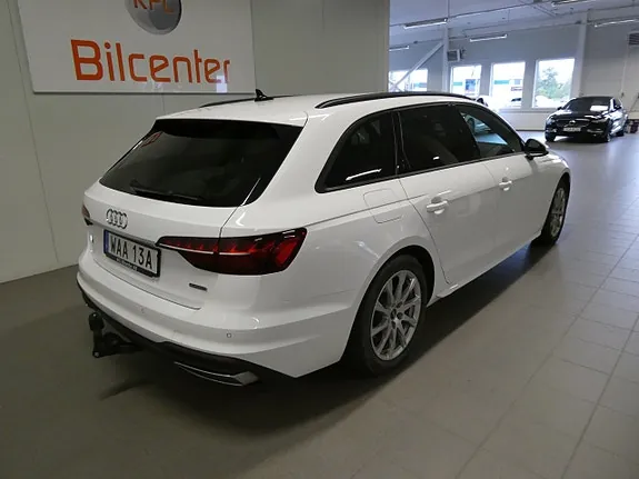 Audi A4 2023 photo 4