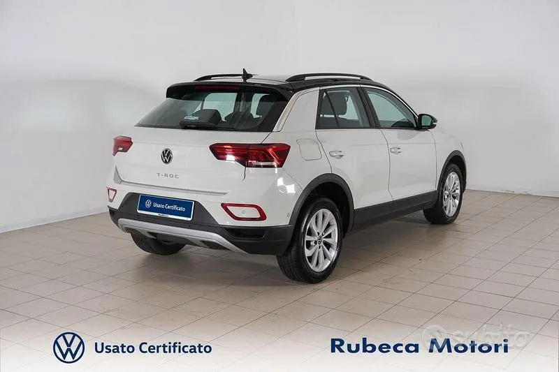 Volkswagen T-Roc 2023 photo 5
