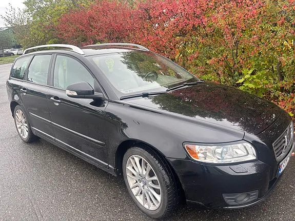 Volvo V50 2010 photo 5