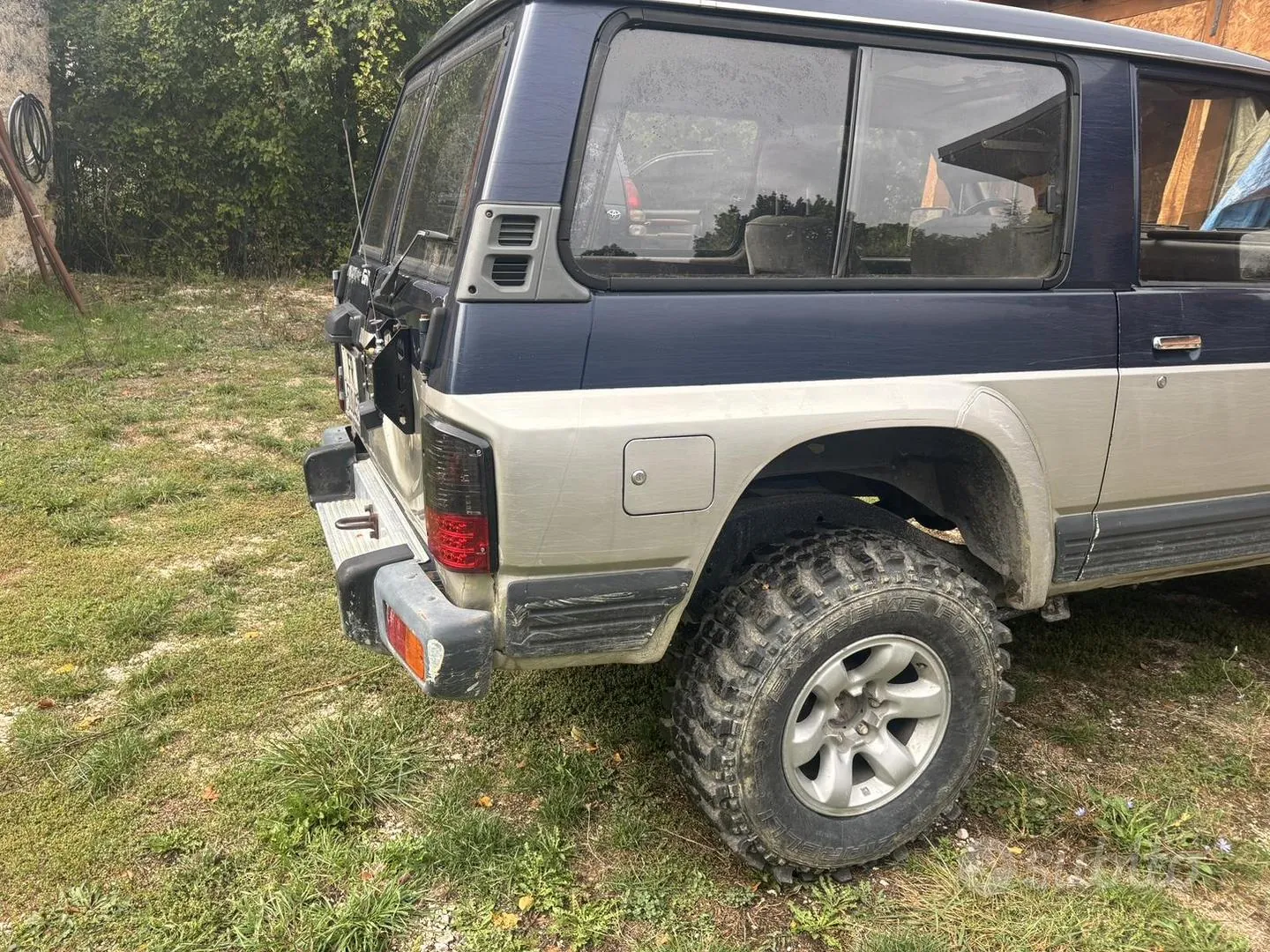 Nissan Patrol 1993 photo 2