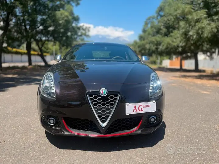 Alfa Romeo Giulietta 2018 photo 2