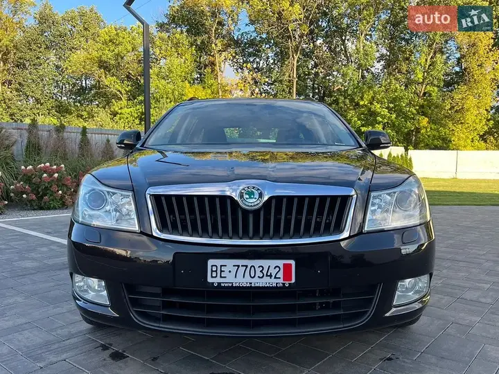 Skoda Octavia 2012 photo 4
