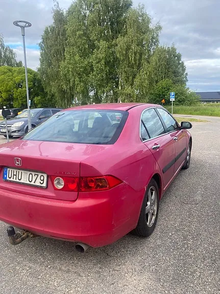 Honda Accord 2003 photo 2