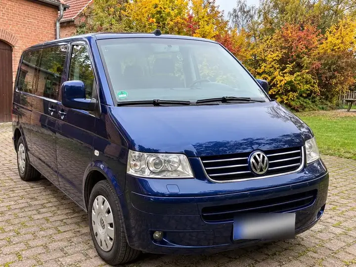 Volkswagen T5 Caravelle