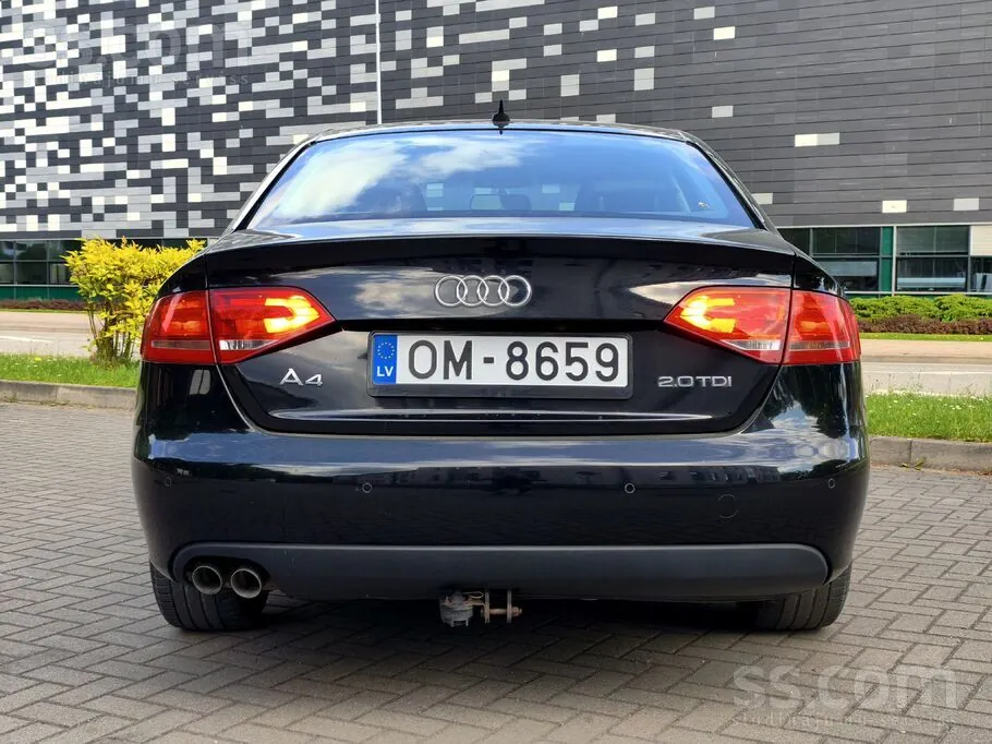 Audi A4 2008 photo 2