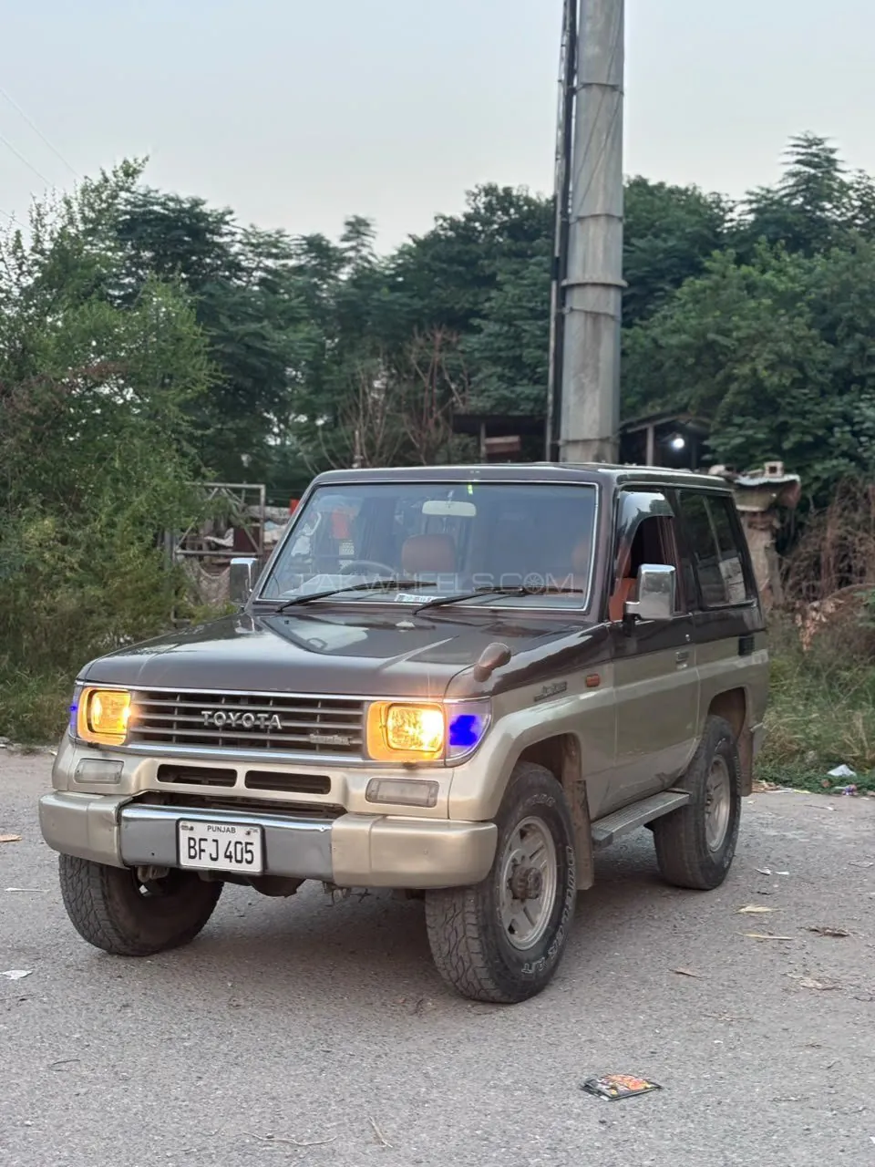 Toyota Land Cruiser