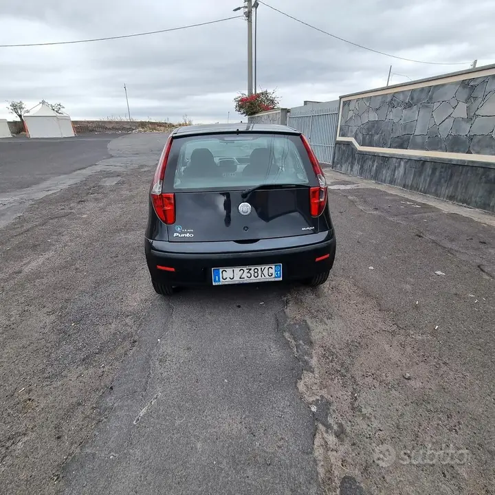 Fiat Punto 2003 photo 4
