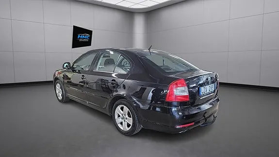 Skoda Octavia 2012 photo 4
