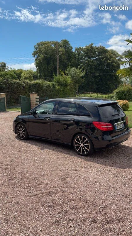 Mercedes-Benz B-Class 2014 photo 2