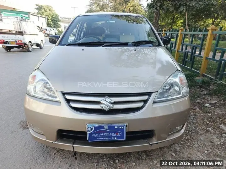 Suzuki Liana