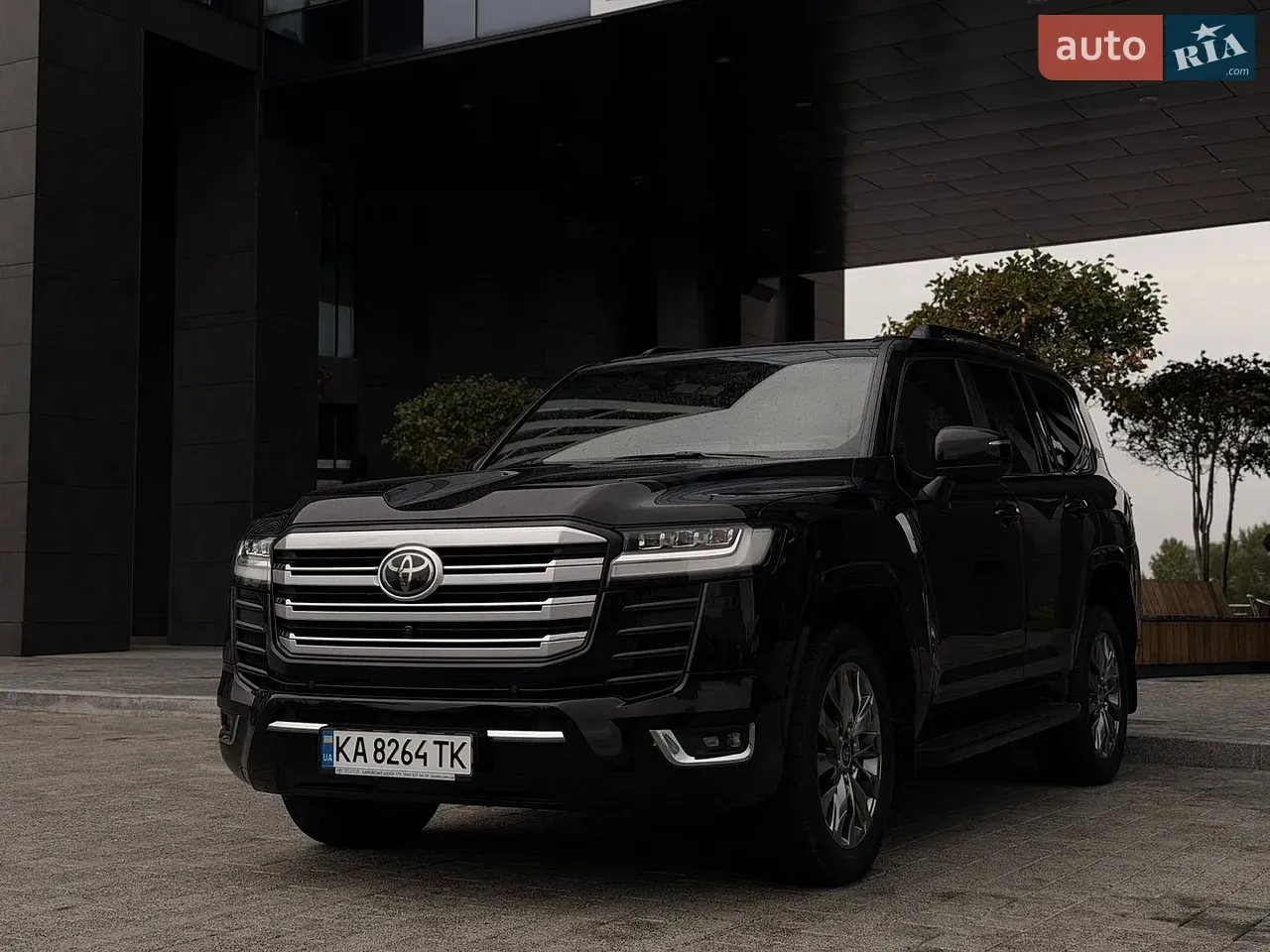 Toyota Land Cruiser 2022 photo 2