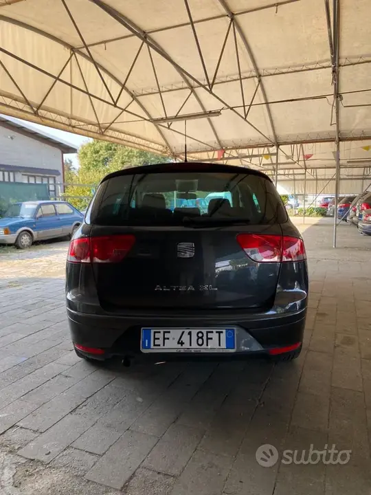 Seat Altea 2010 photo 4
