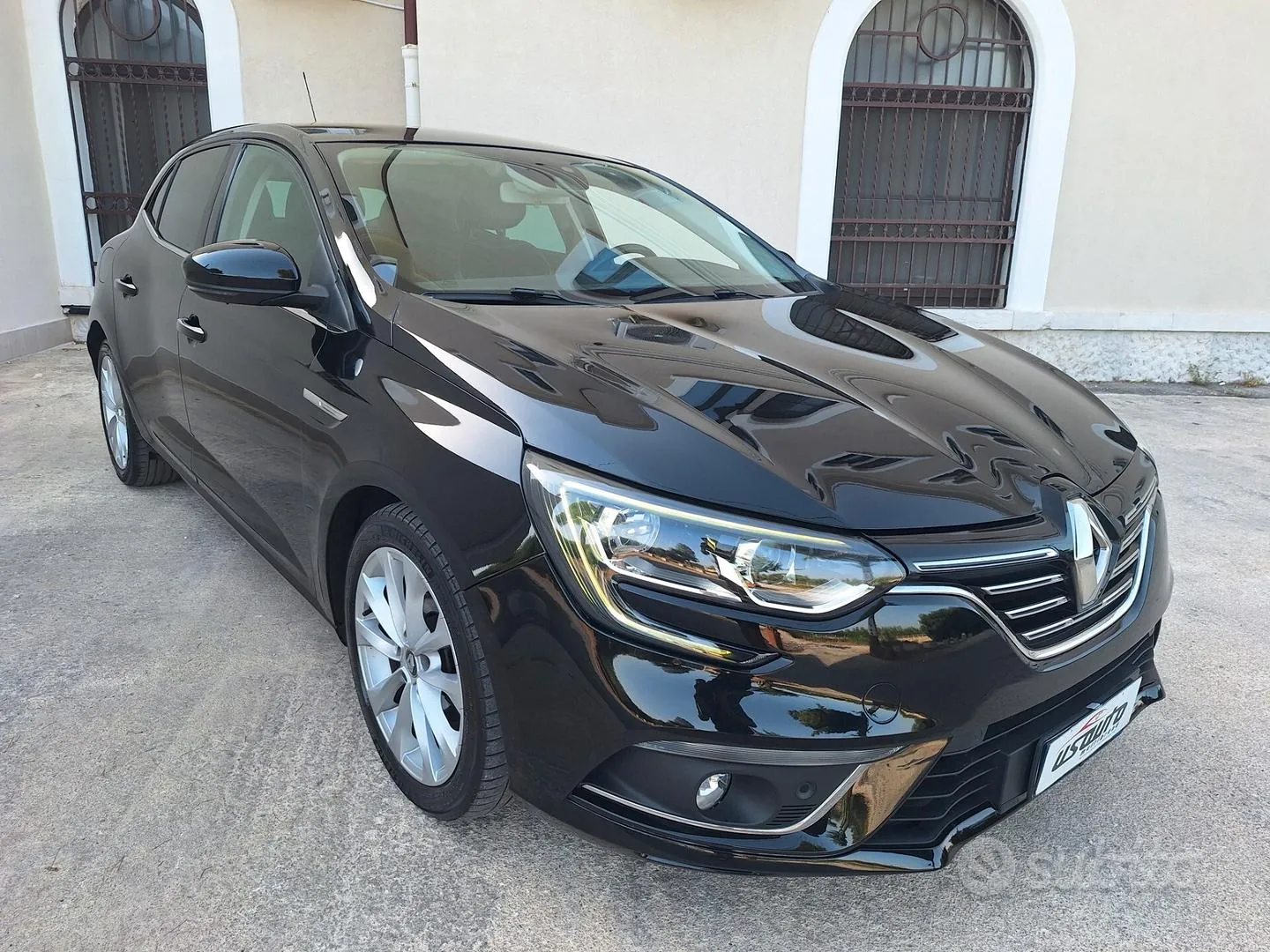 Renault Megane 2016 photo 2