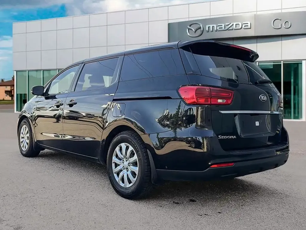 Kia Sedona 2019 photo 4