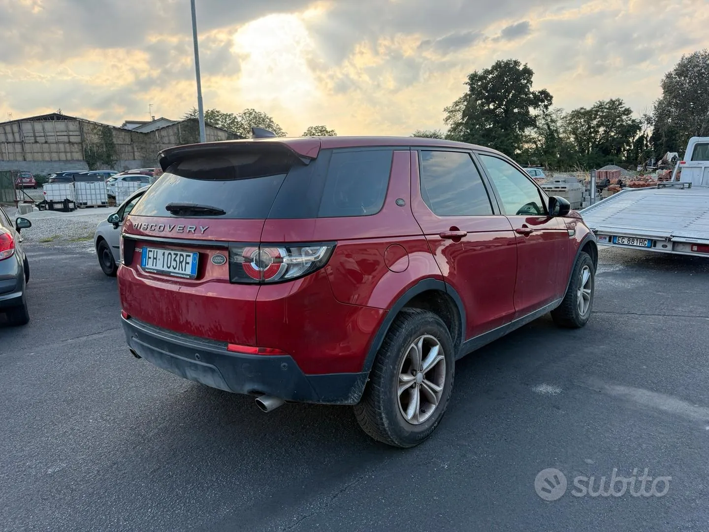Land Rover Discovery 2017 photo 3