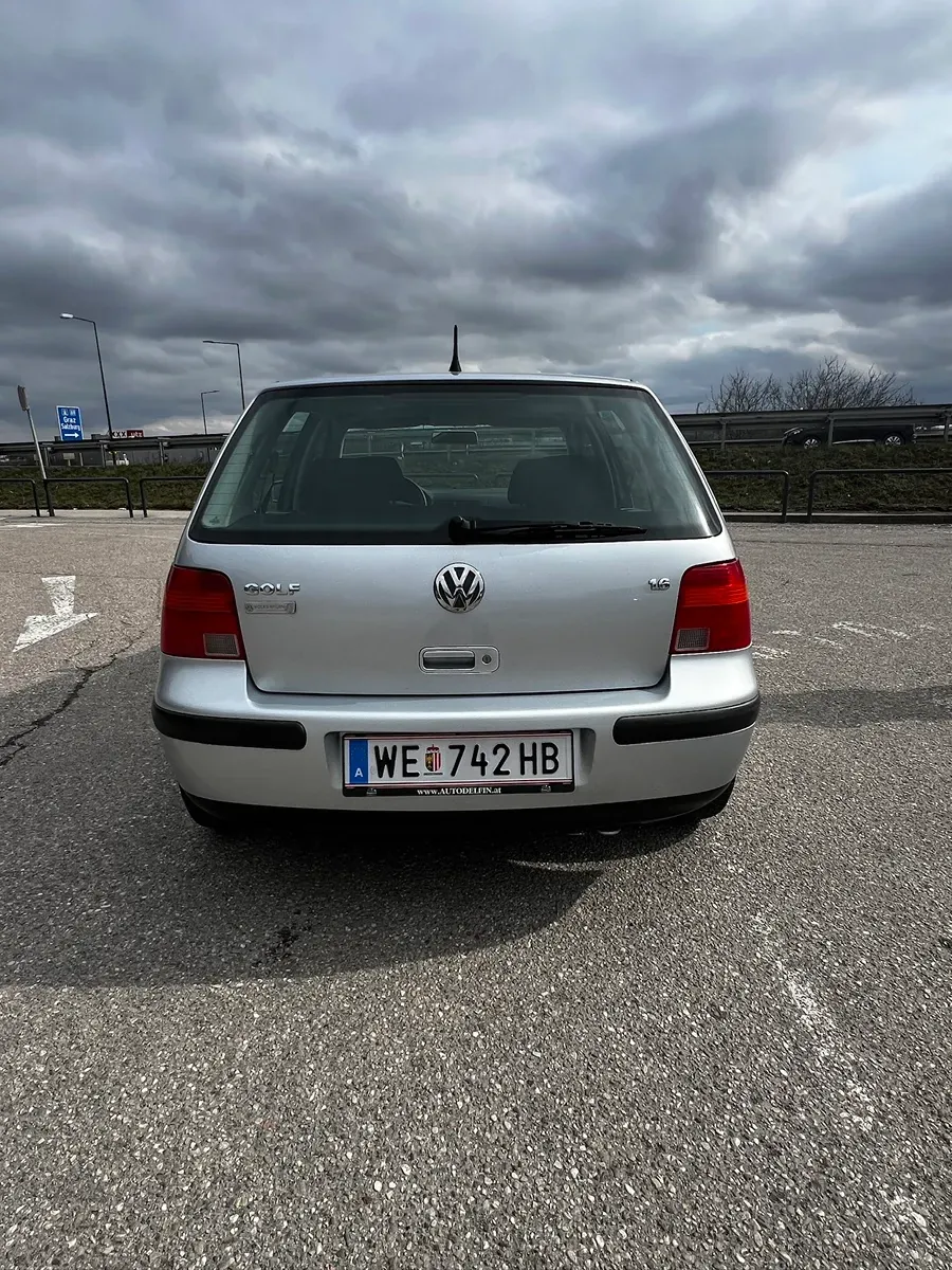 Volkswagen Golf 2000 photo 3