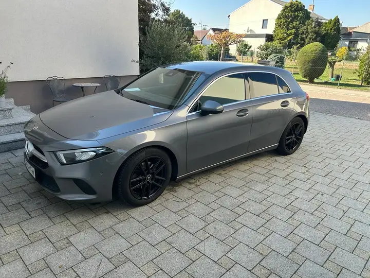 Mercedes-Benz A-Class 2019 photo 2