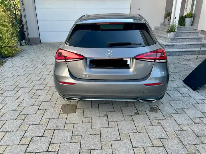 Mercedes-Benz A-Class 2019 photo 3