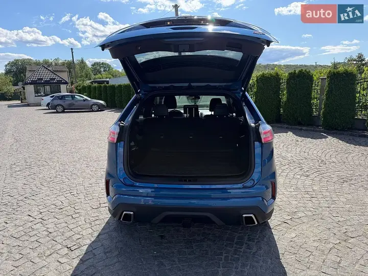Ford Edge 2021 photo 2