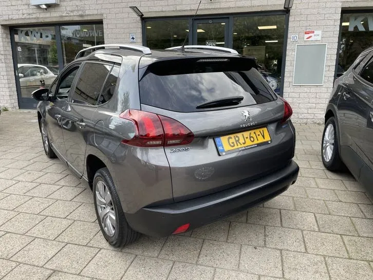 Peugeot 2008 2017 photo 3