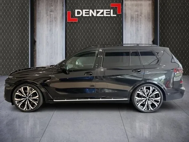 BMW X7 2026 photo 2